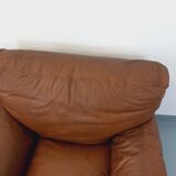 Pair of vintage Coquelicot lounge chairs by Tito Agnoli for Poltrona Frau in leather from the 70s