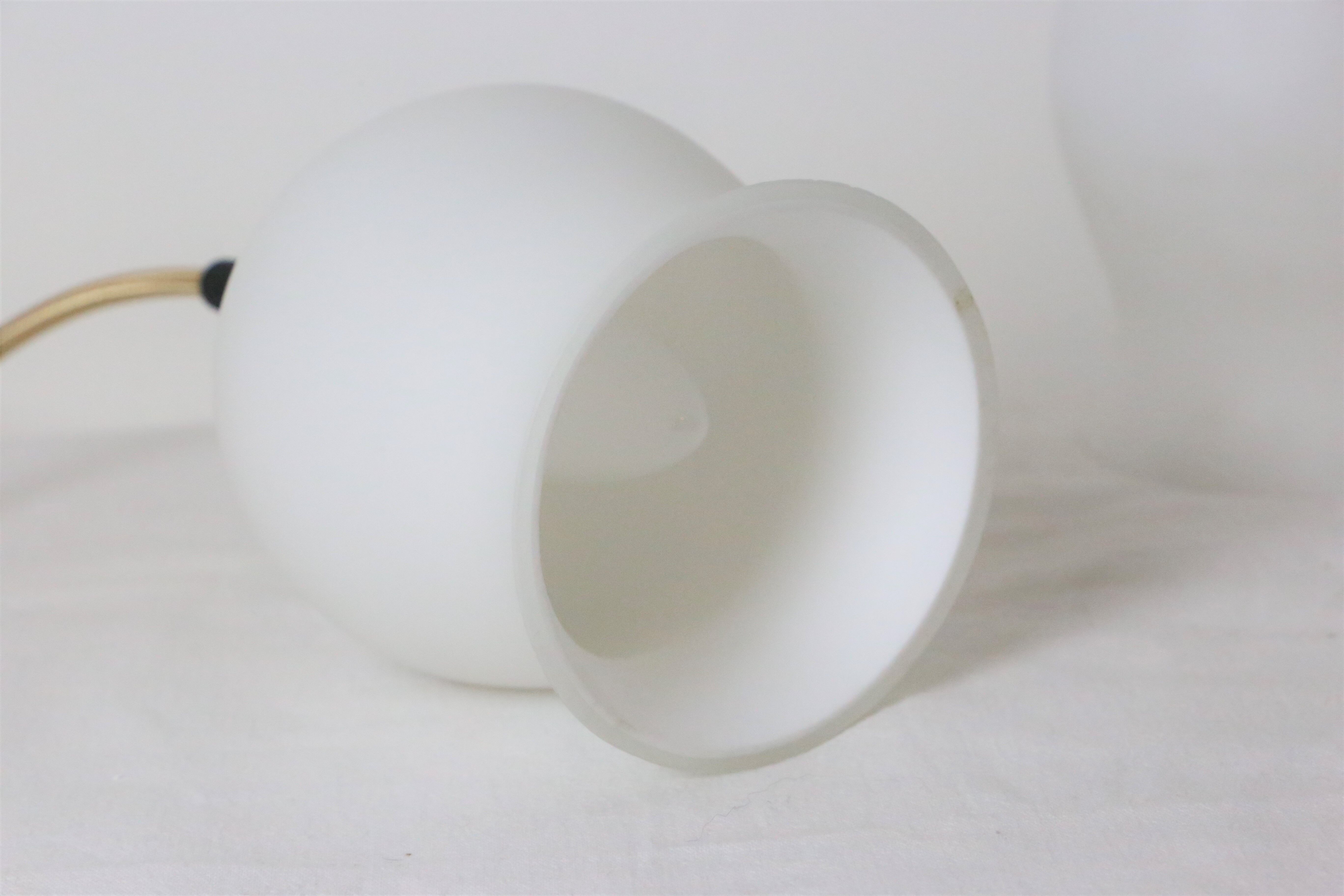 Lamp in white matte opaline, vintage
