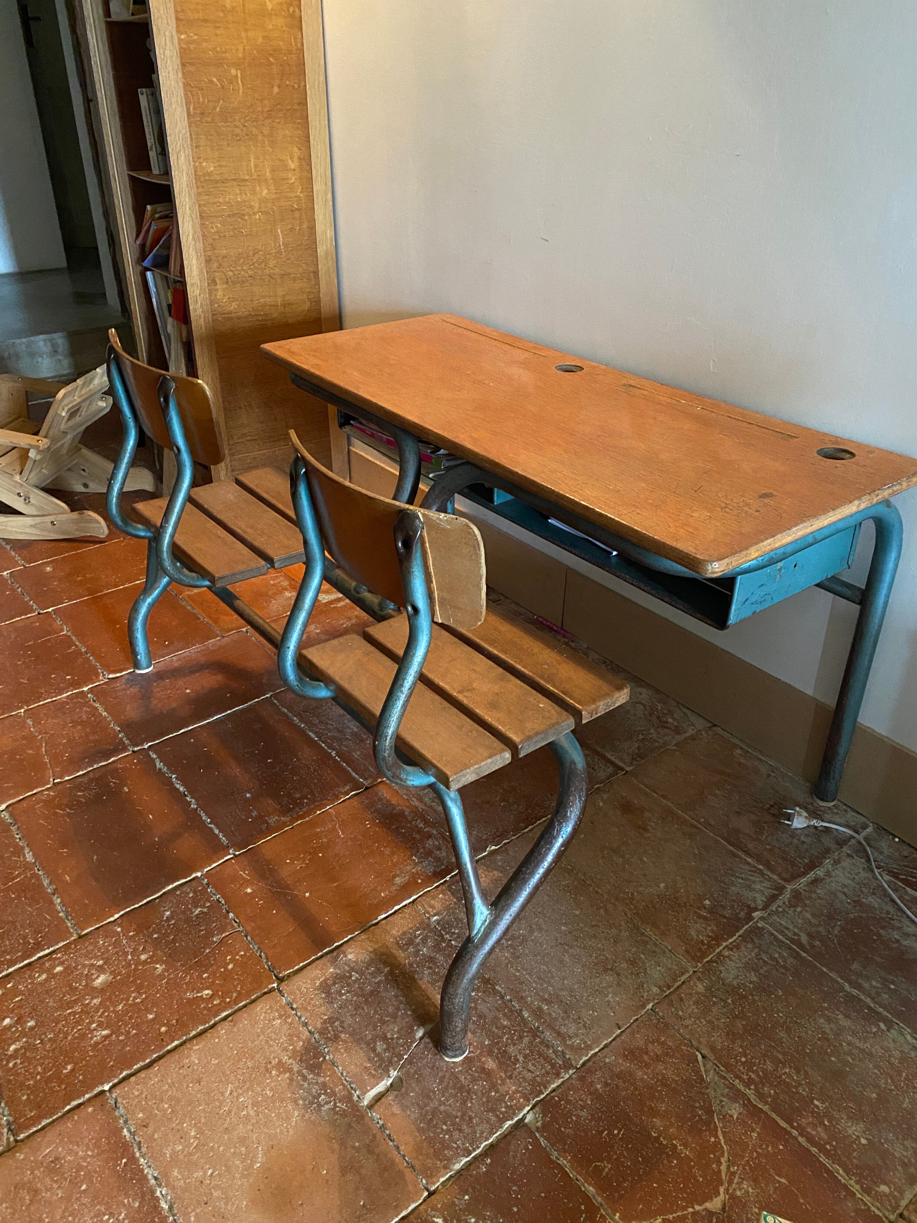 Double School Desk