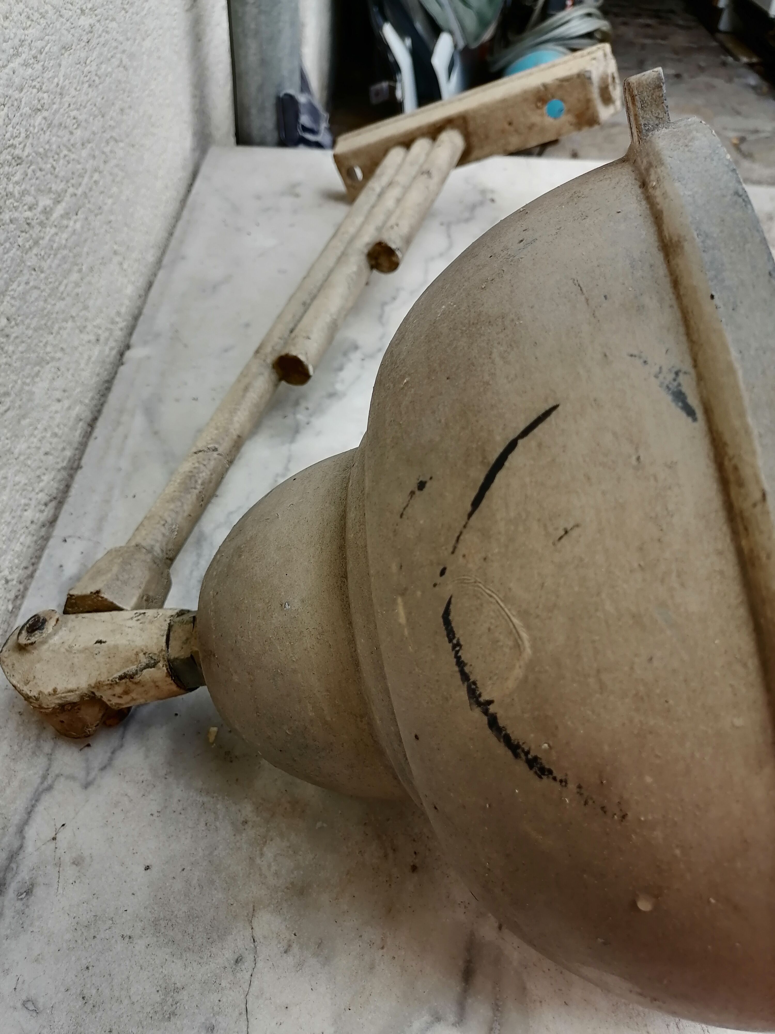 Industrial street lamp 1950 vintage eclatec