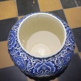 Vintage Delft Blue Ginger Jar: Blue and white ceramic vase