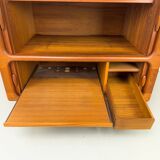 Buffet Hi-Fi danois en teck avec portes à tambour de Dyrlund, années 1970