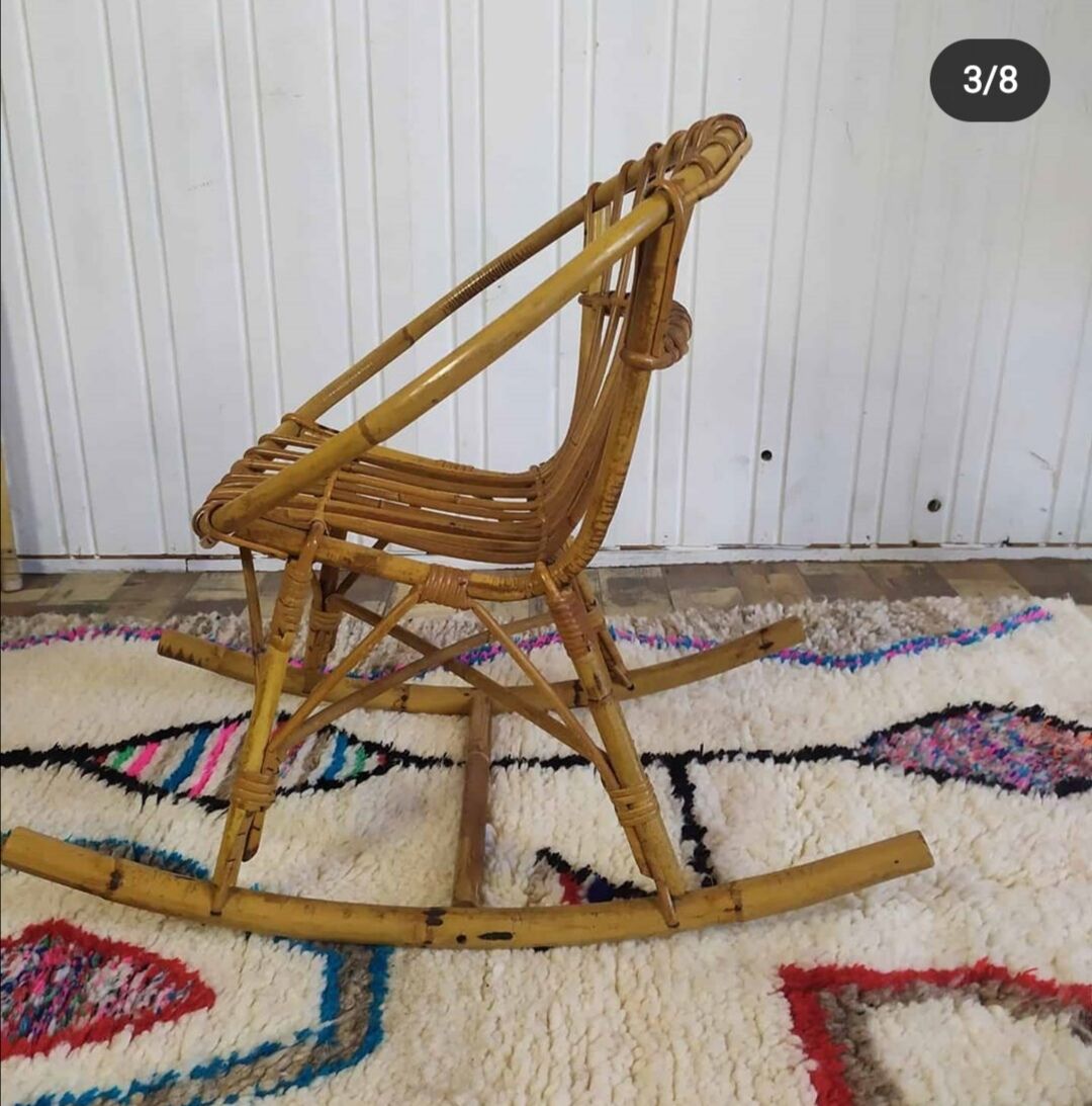 Rattan lounge for child