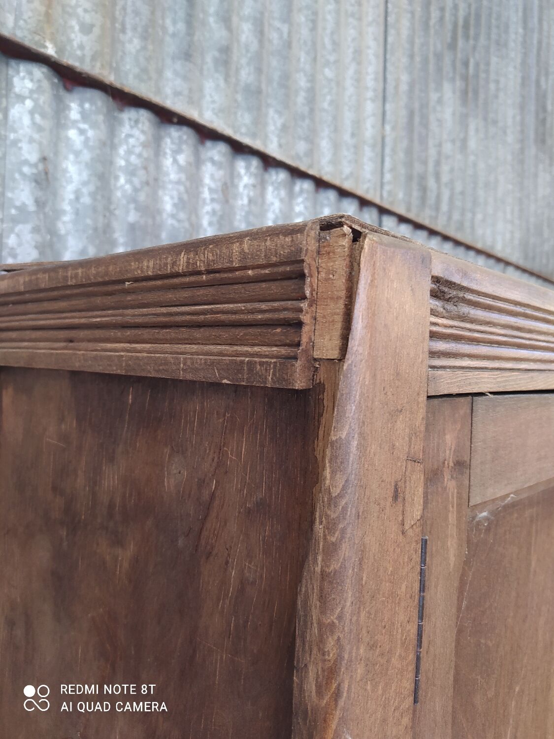 Armoire parisienne en bois vintage