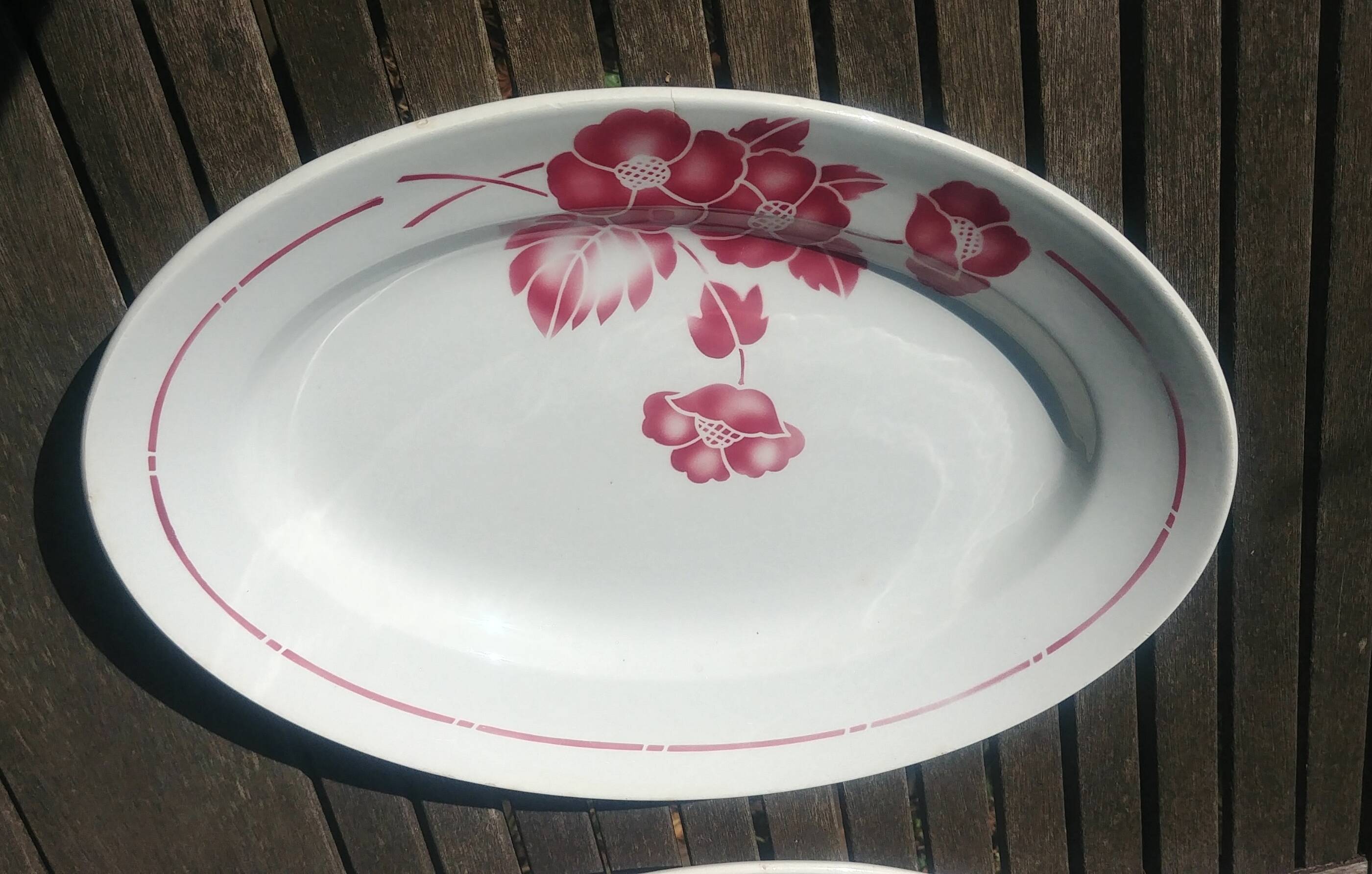 Two large Saint Amand edmont half-porcelain serving dishes