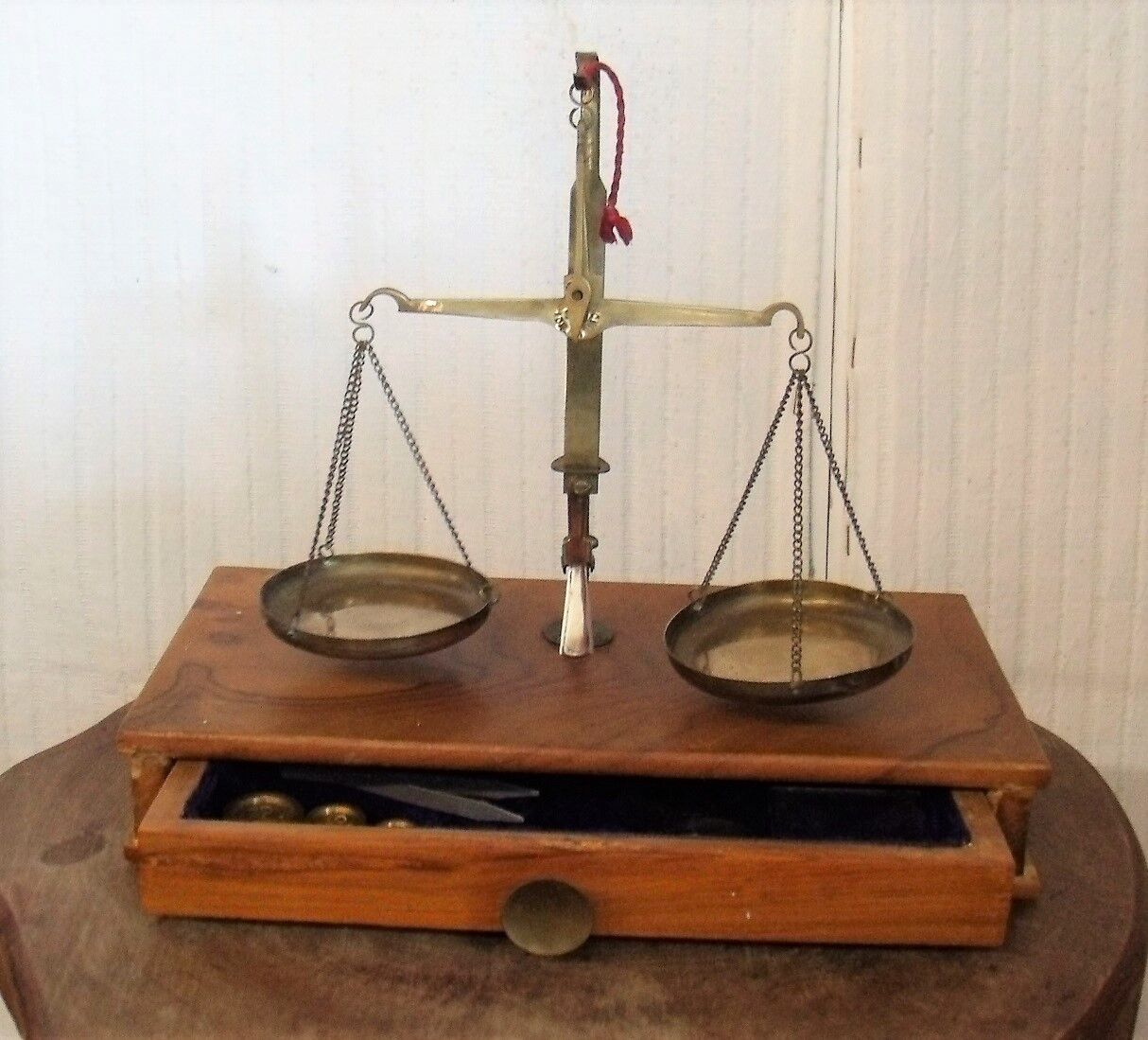 Balance de précision Trebuchet avec ses poids