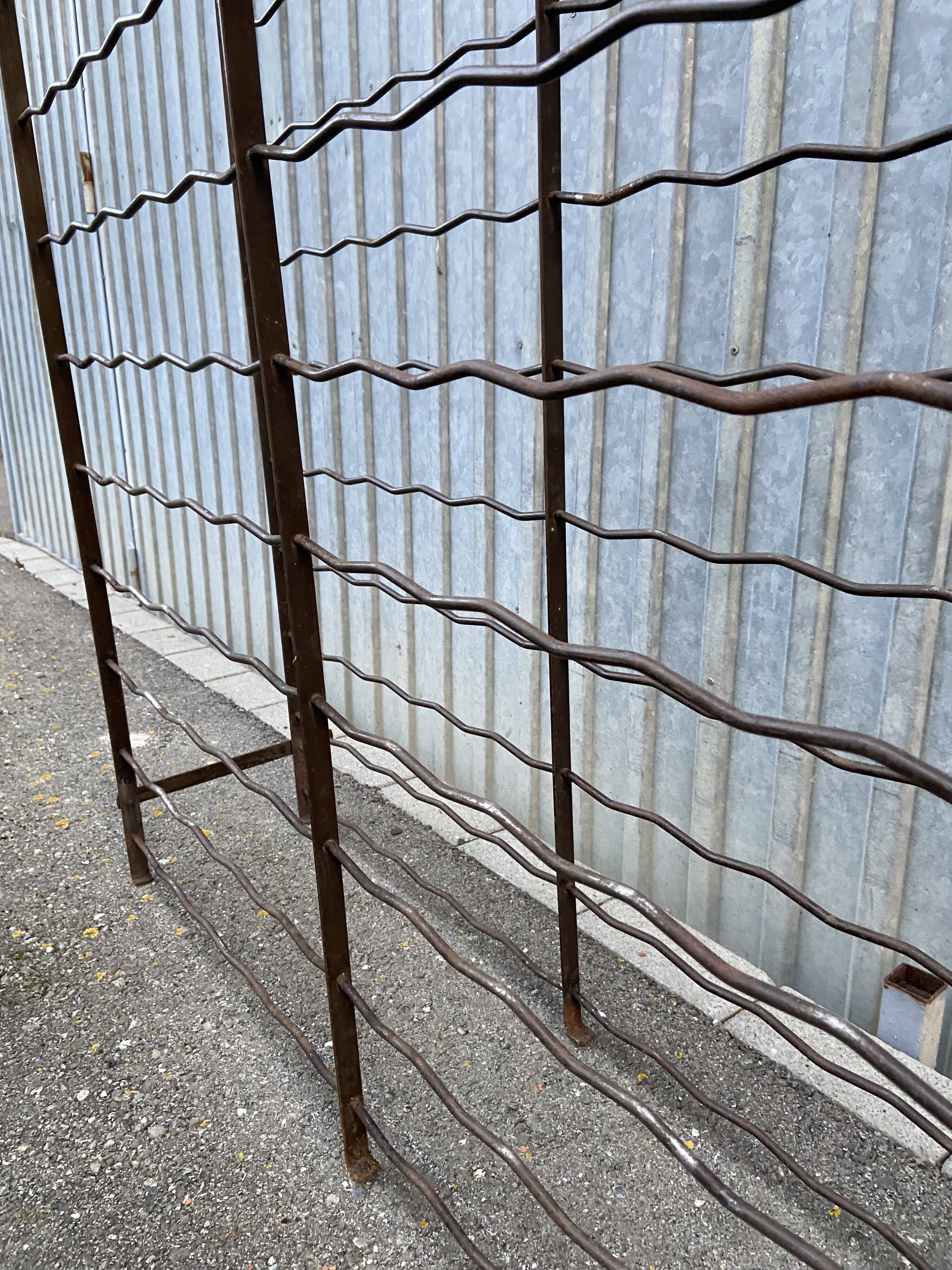 Vintage 150 bottle wine cellar