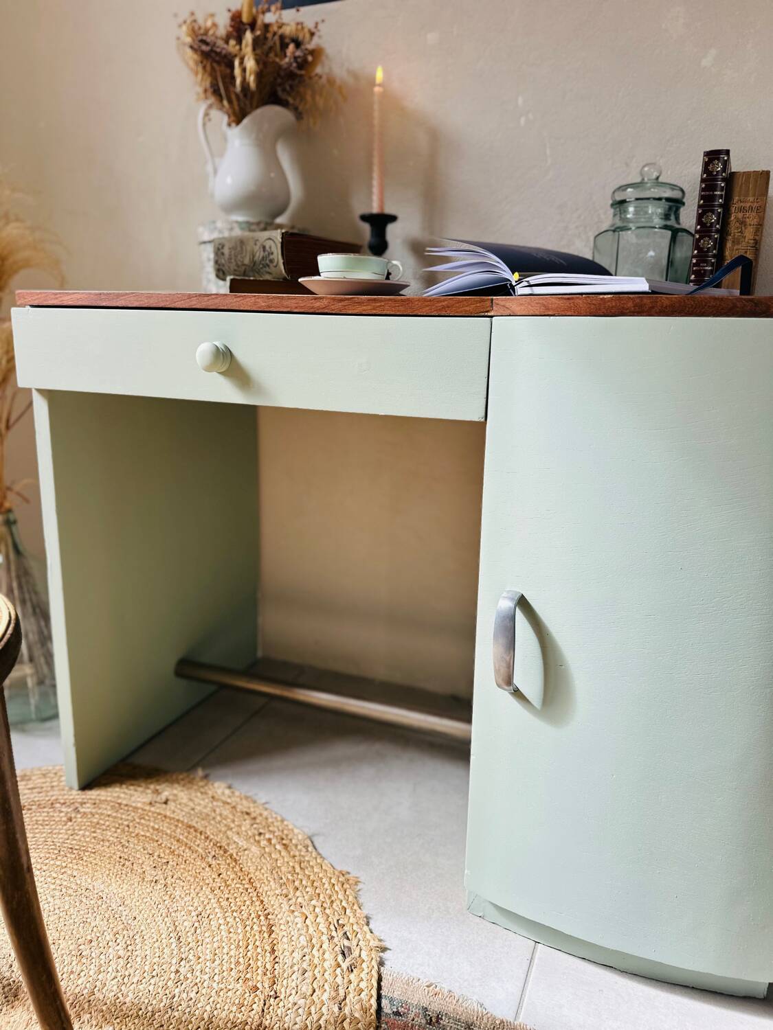 Vintage office revamped