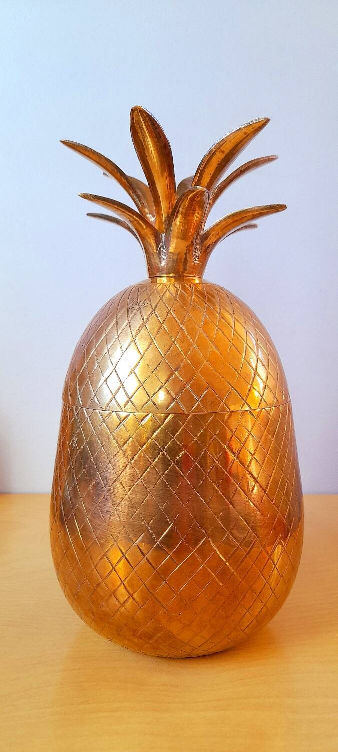 Brass pineapple from the 70s