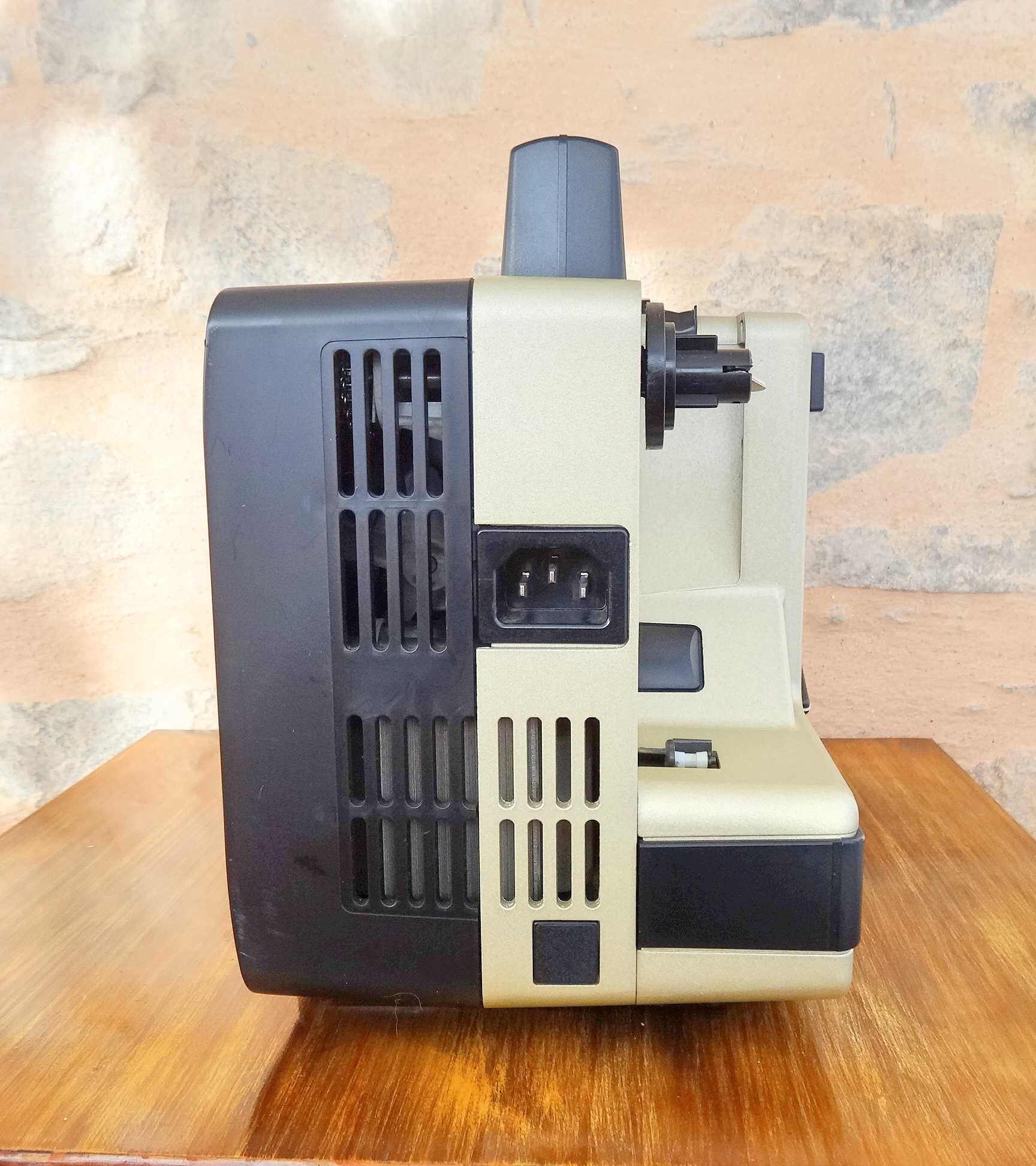 Eumig 614 D Super 8 Standard 8 Silent projector plus accessories