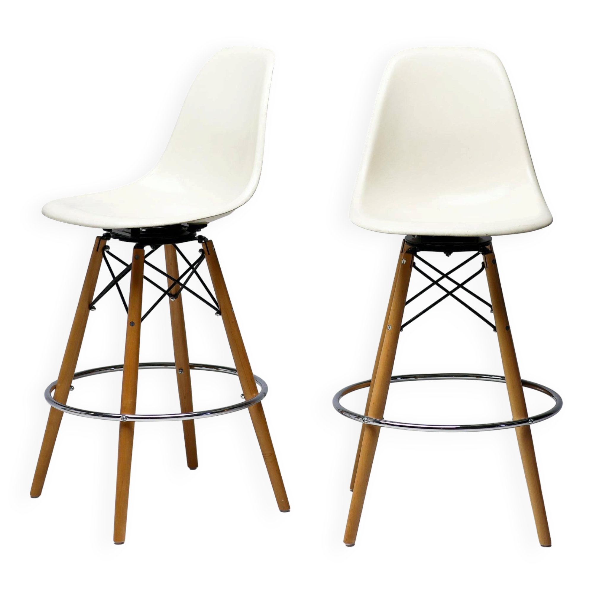 Ensemble de deux tabourets de bar Herman Miller Mid Century Modern Charles Eames "PSW".