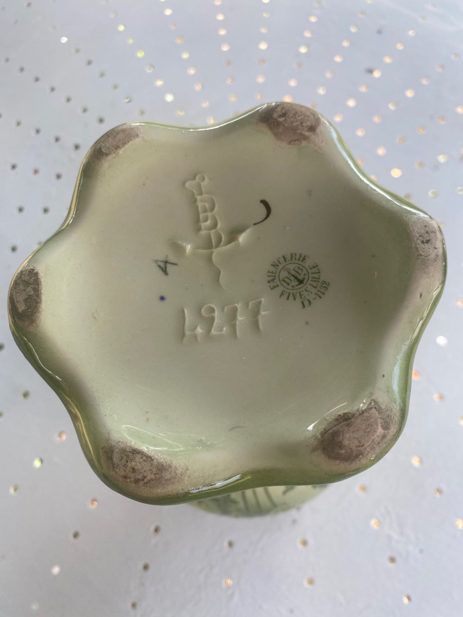 Art Nouveau vase by Gustave de Bruyn Fives of Lille