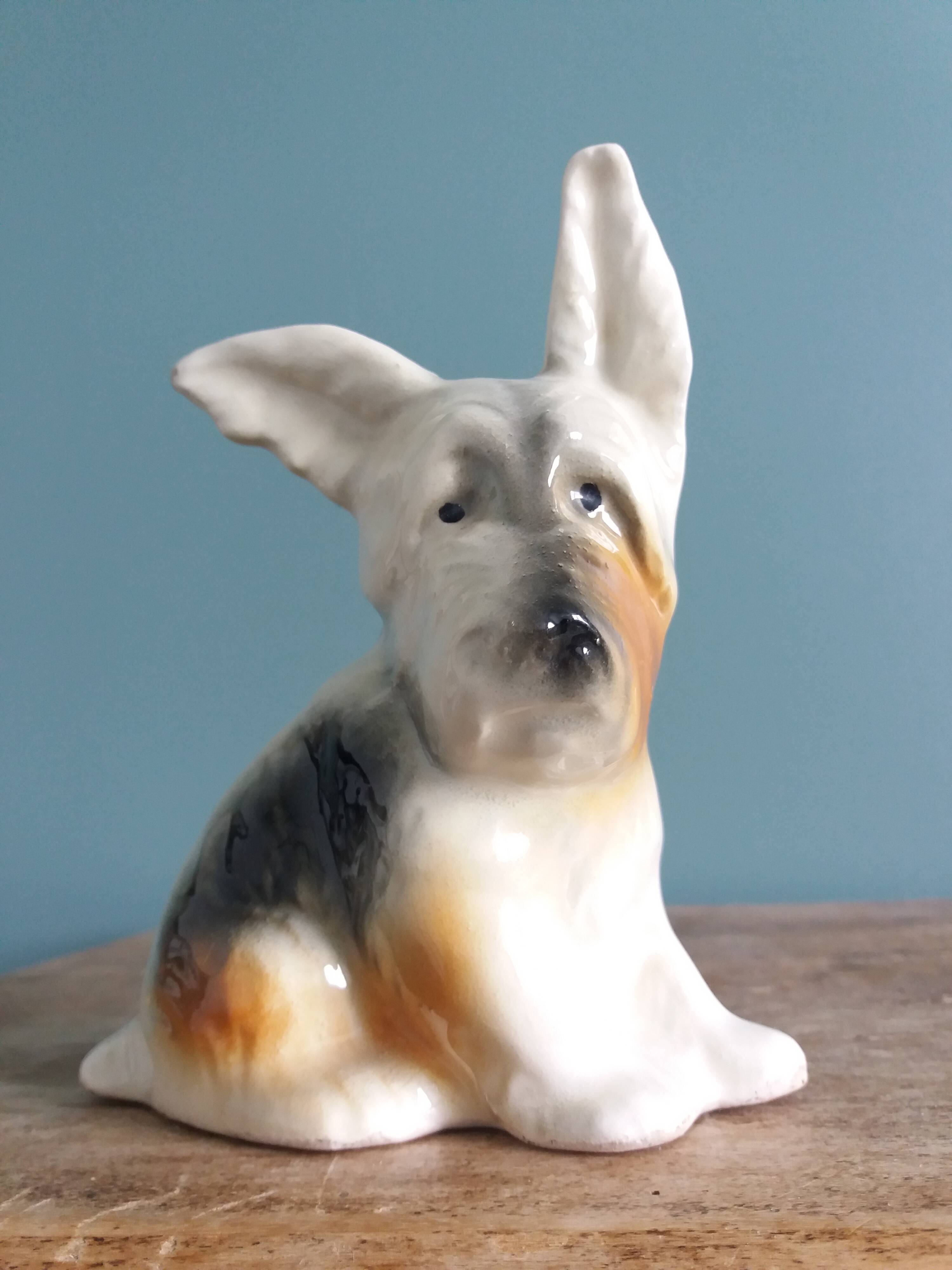 Dog signed Desvres Gabriel Fourmaintraux early 20th century
