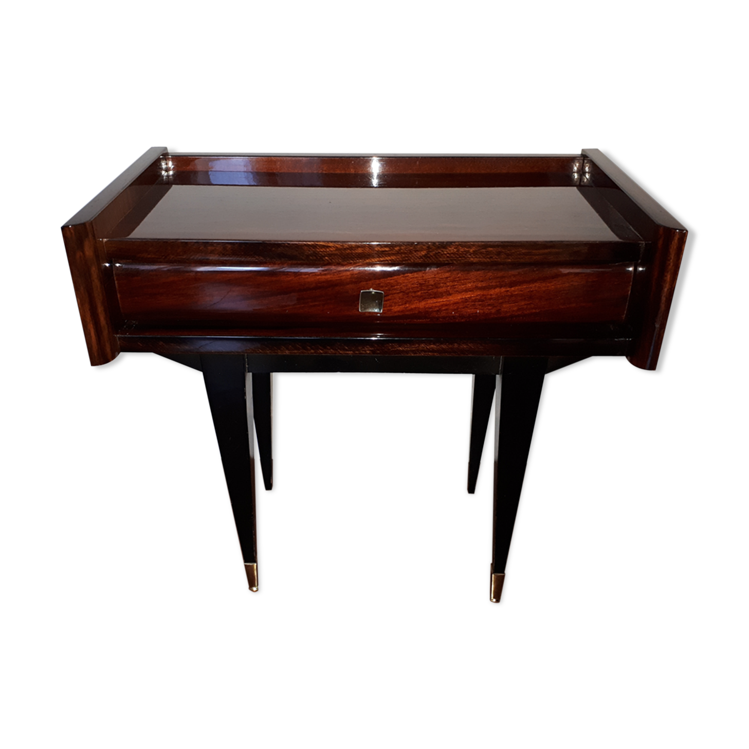 Bedside table feet in 50s/60s with spindles