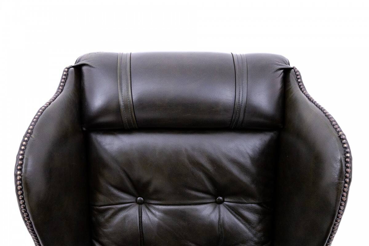 Chesterfield armchair from the 1950s, Western Europe.