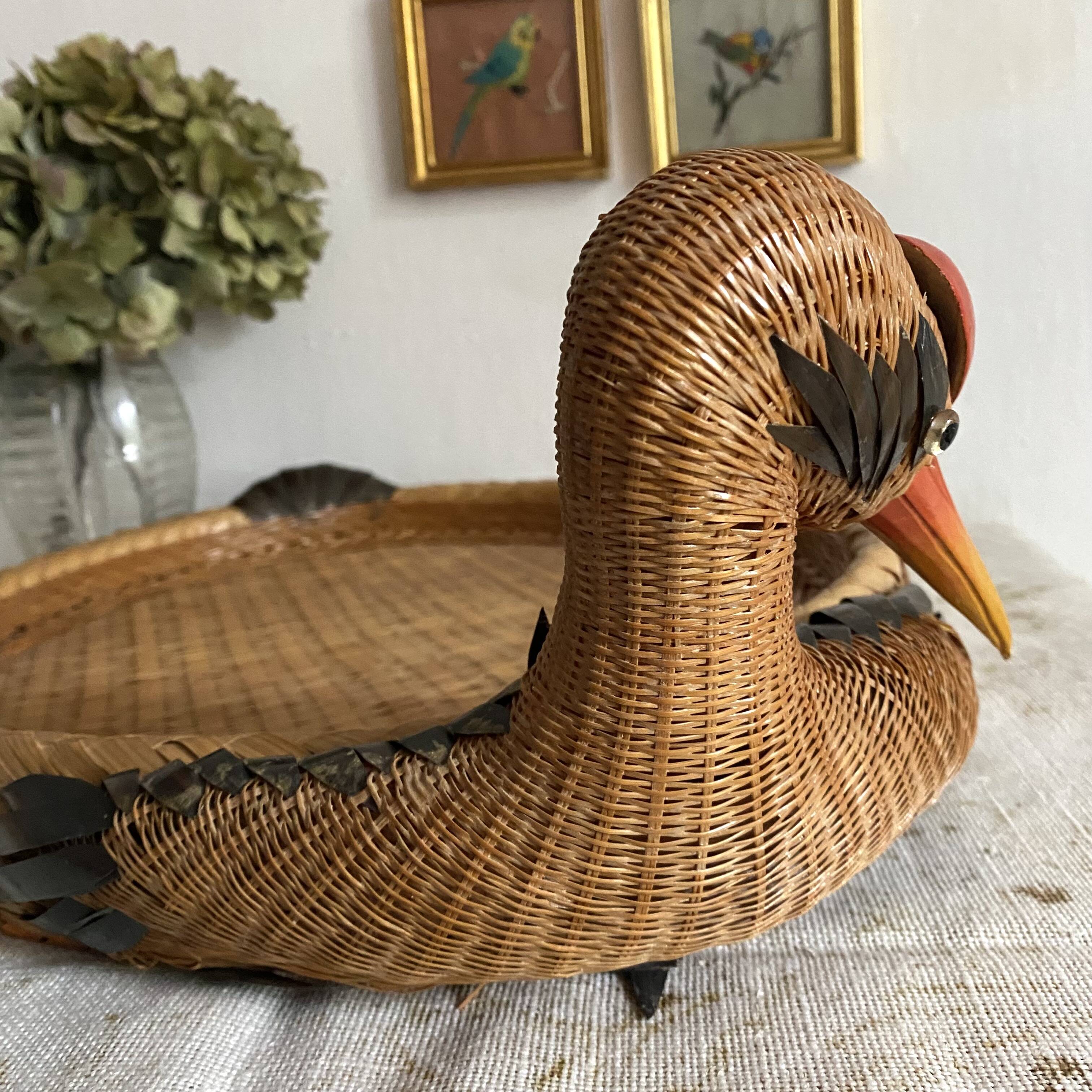 Bird woven bamboo tray