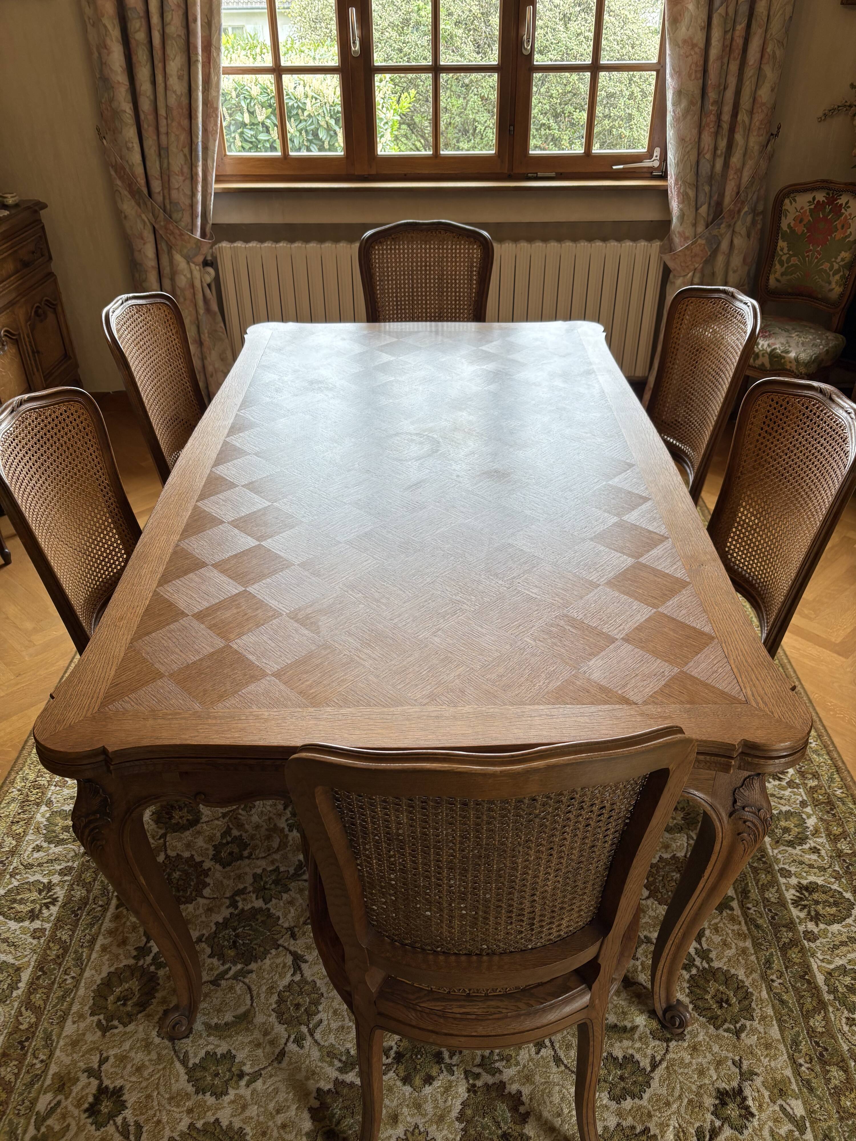 Dining table with extension