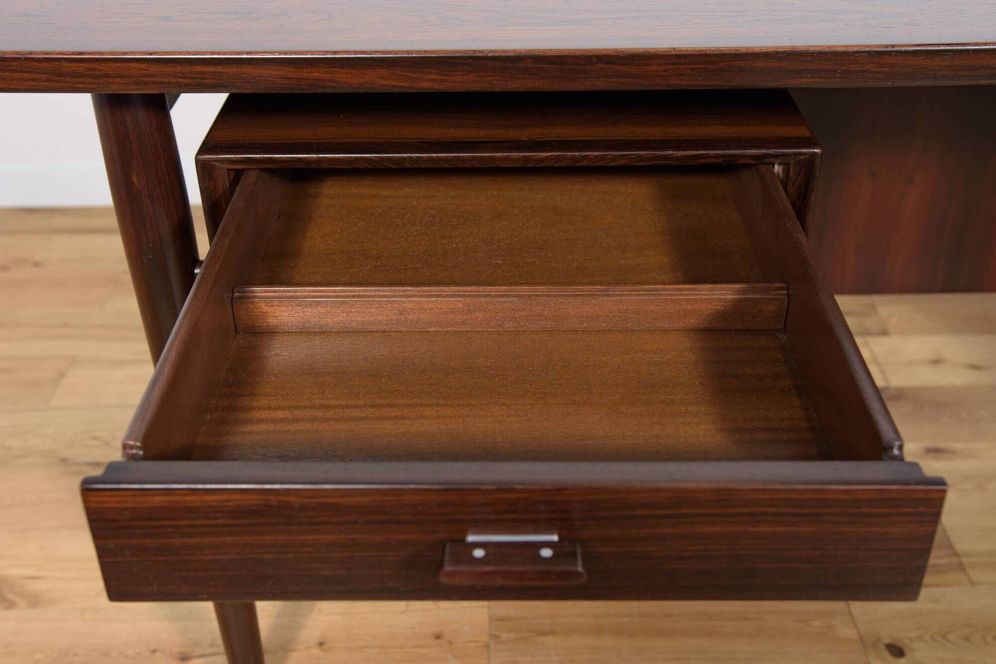 Mid-Century Rosewood Freestanding Desk Model 207 by Arne Vodder for Sibast,