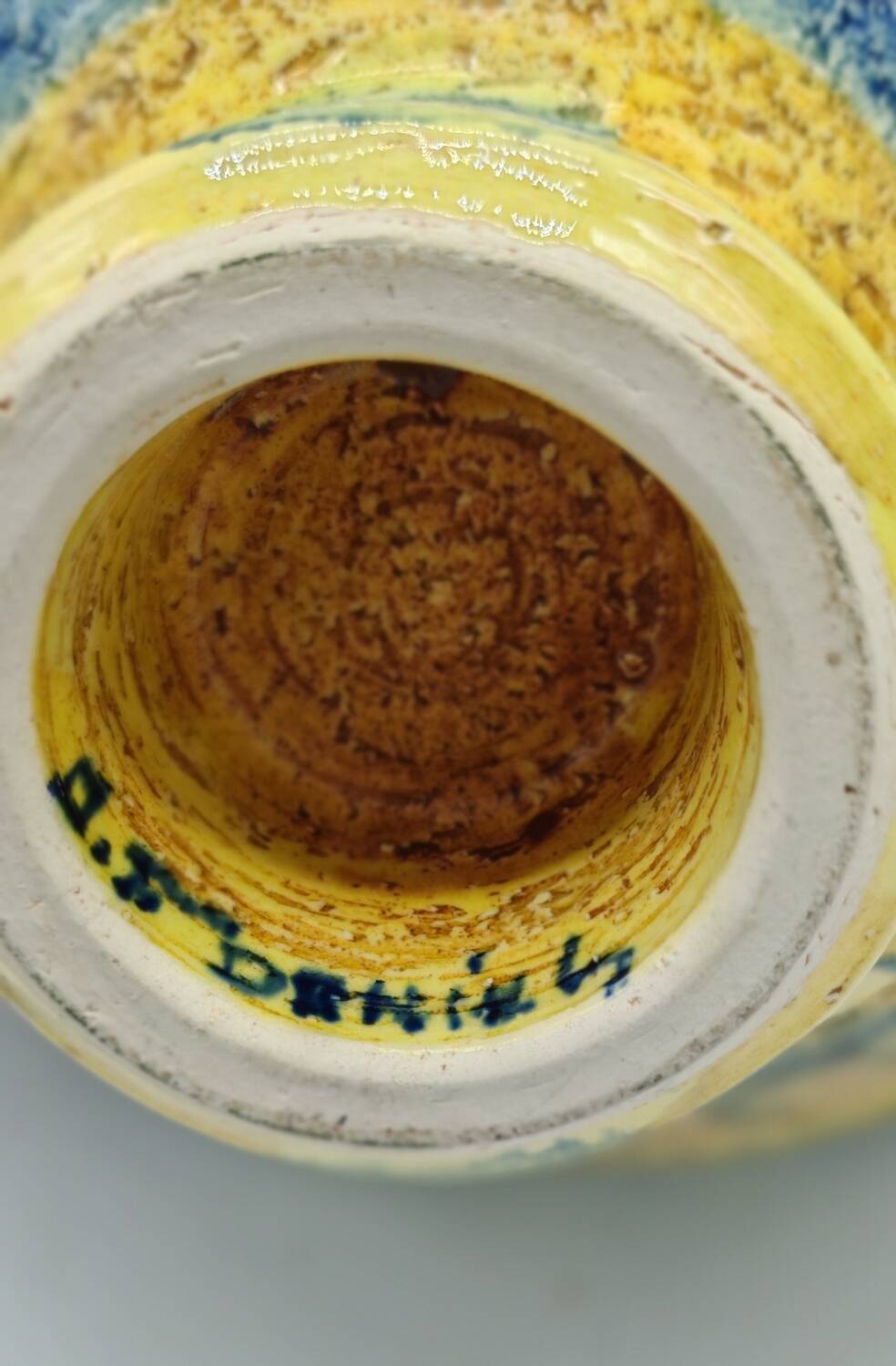 Large bowl on pedestal in pure Provencal style