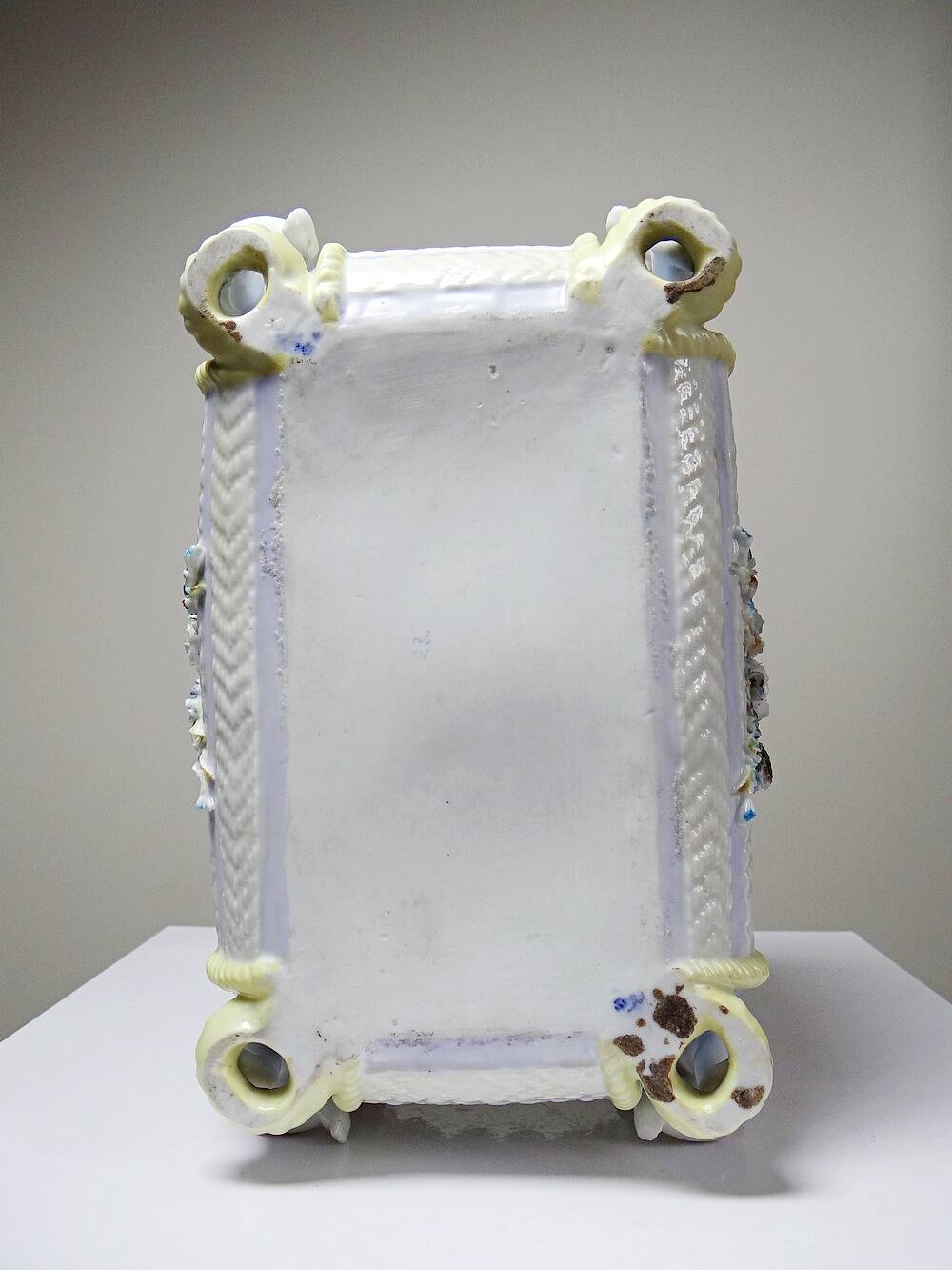 Small antique German porcelain planter Putti 19th century Meissen style