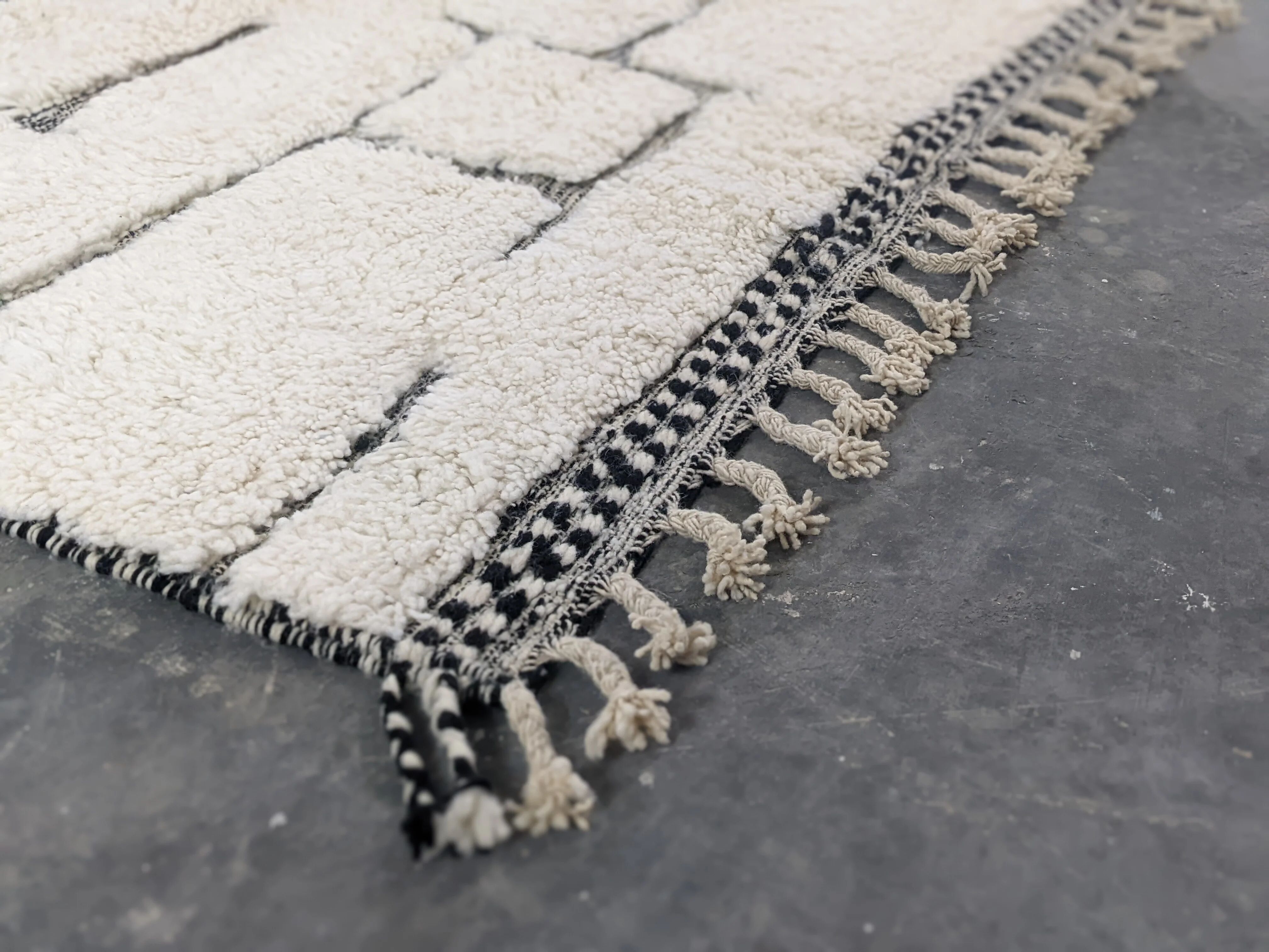 Tapis Beni Ouarain, 250 x 150 cm, MS-333