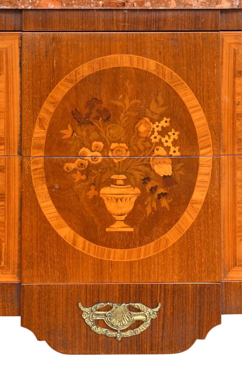 Louis XVI style commode in marquetry