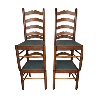 Lot of 4 oak chairs