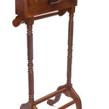 Servant of the Room, 1900