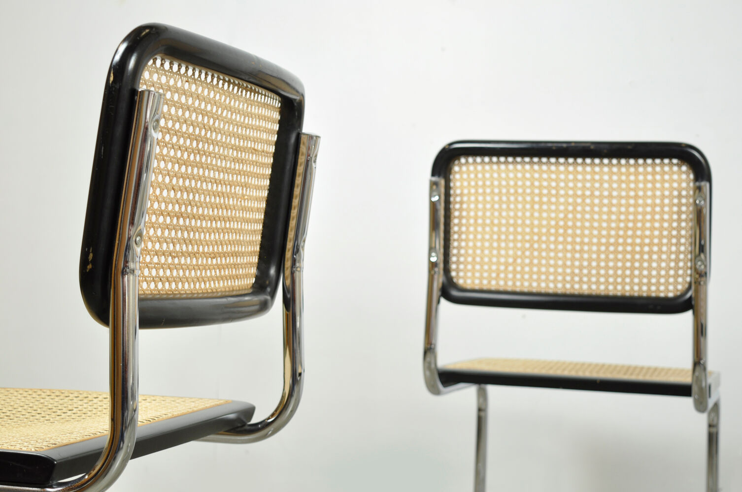 Set of 4 Cesca tubular frame cantilever dining chairs, Italy 1990s