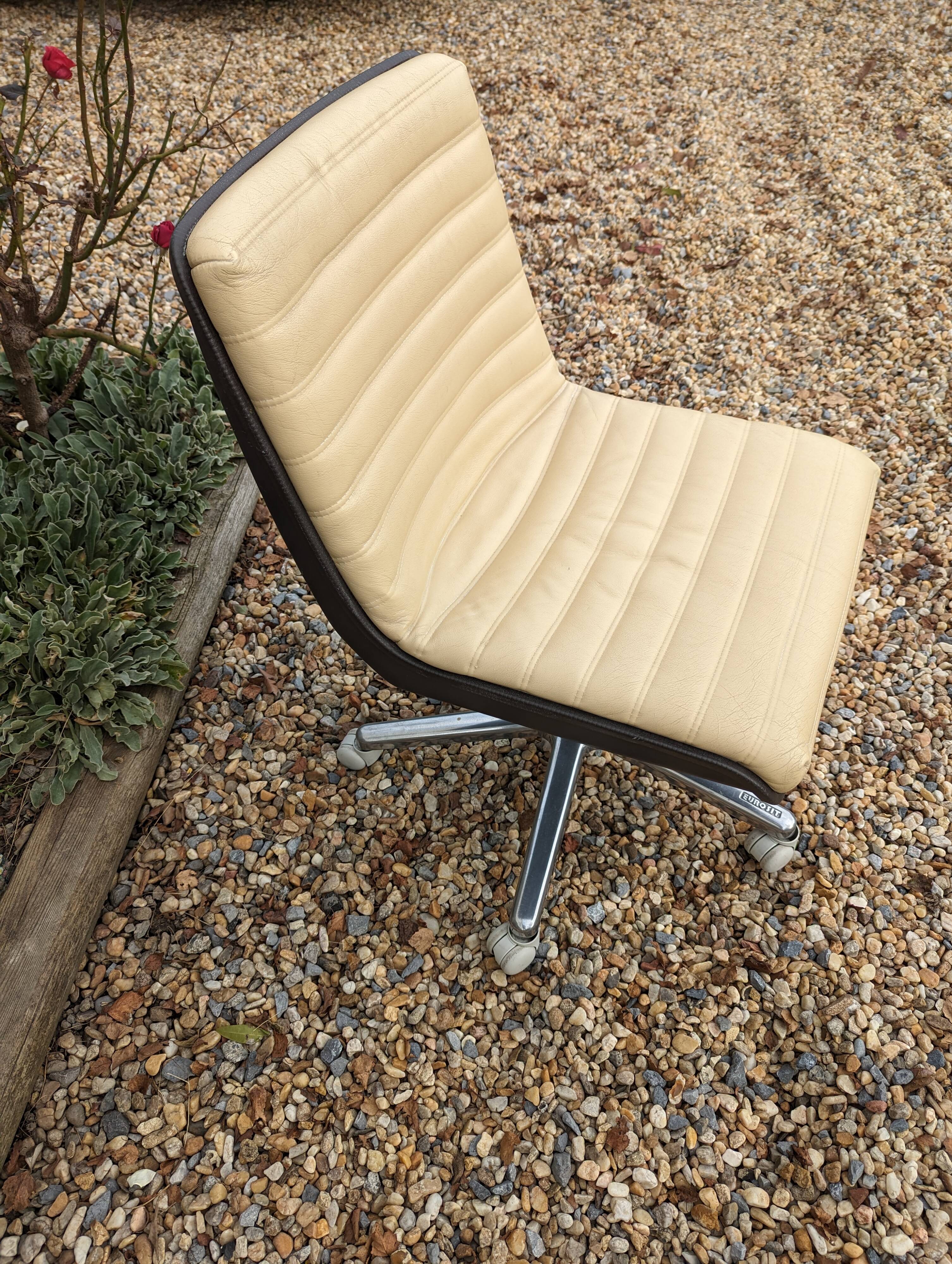 70s desk armchair