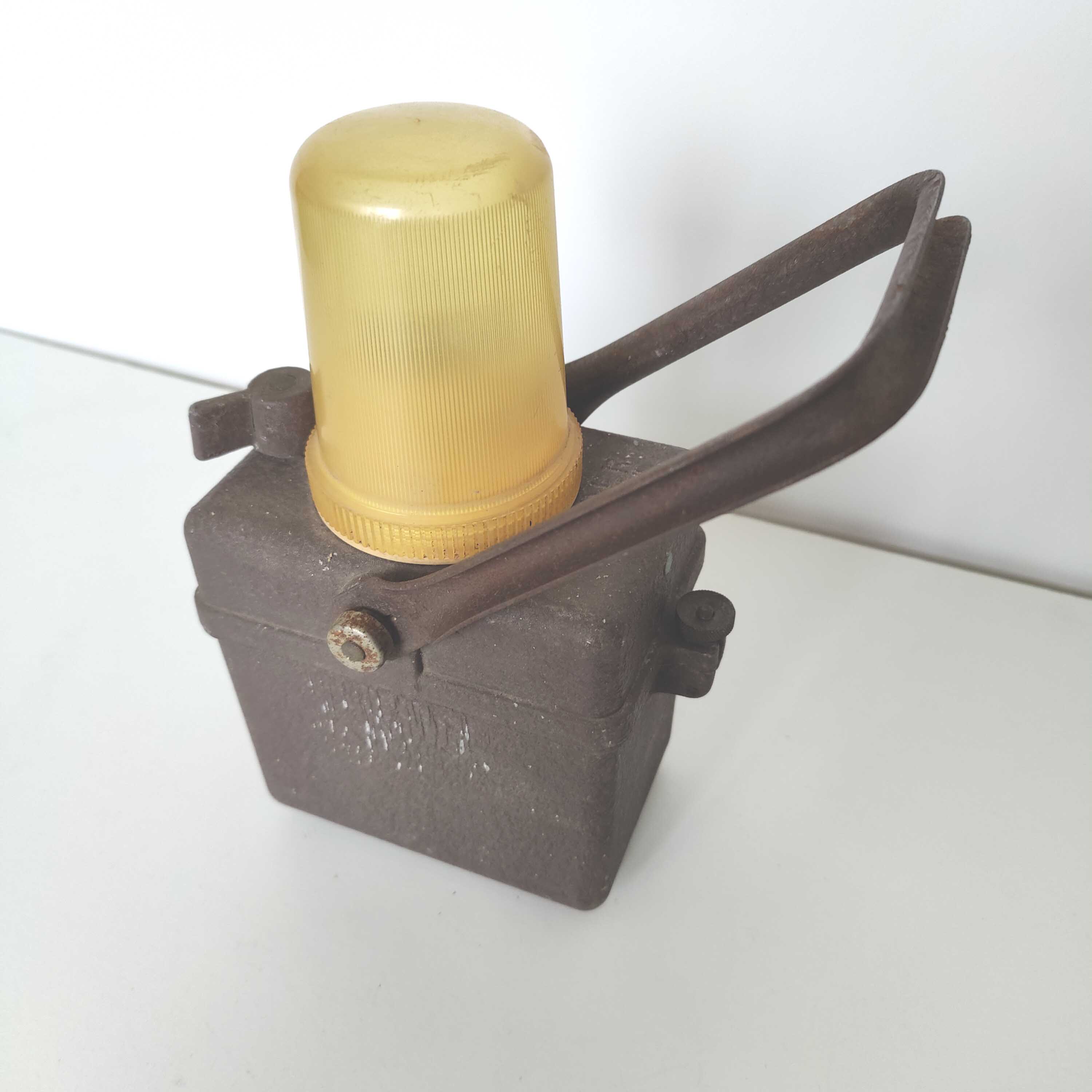 Lamp sncf Wonder 1940