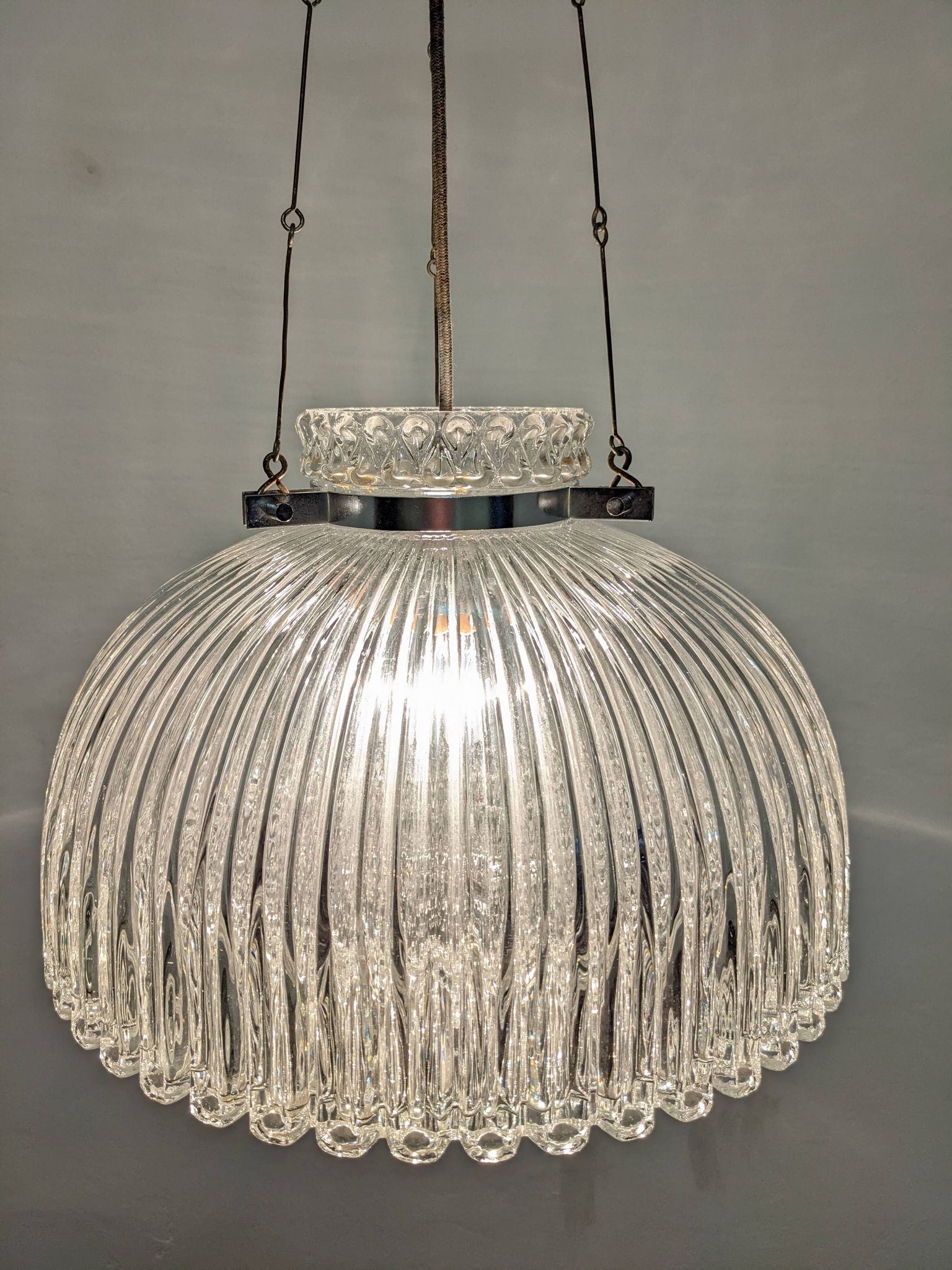 Italian XL dome pendant light in blown glass, 60s-70s