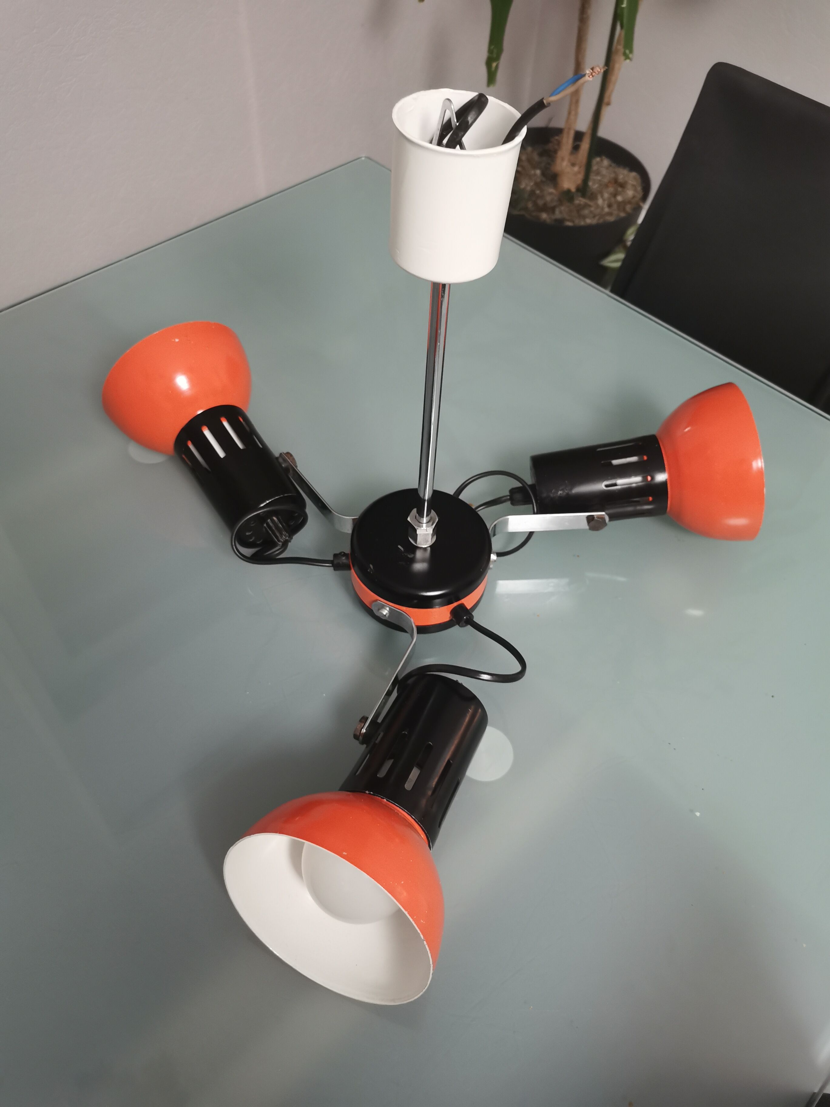 Hanging lamp 3 orientable spots, Aluminor France, 1970