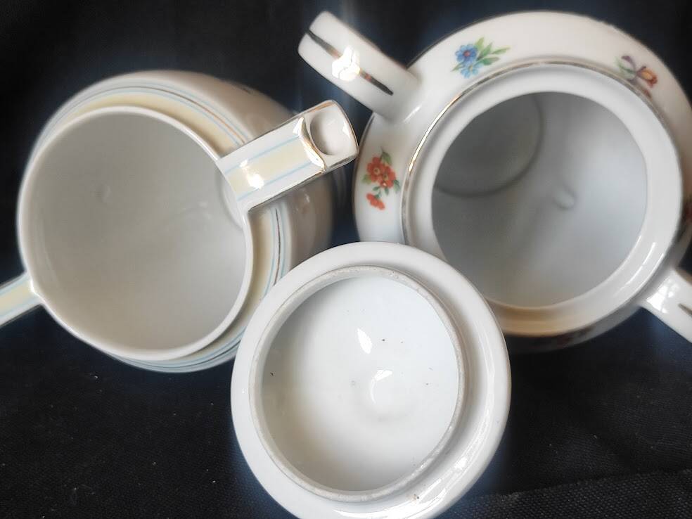 Crémier et sucrier porcelaine décor de roses