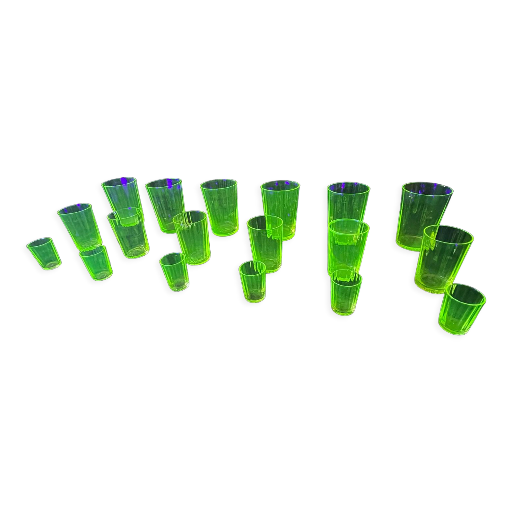 Ouraline: Full service of 18 crystal blown glasses