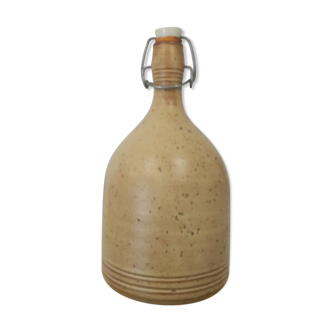 "Whisky" sandstone bottle