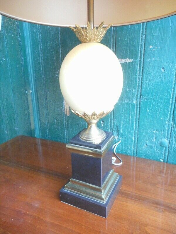 Ostrich egg lamp