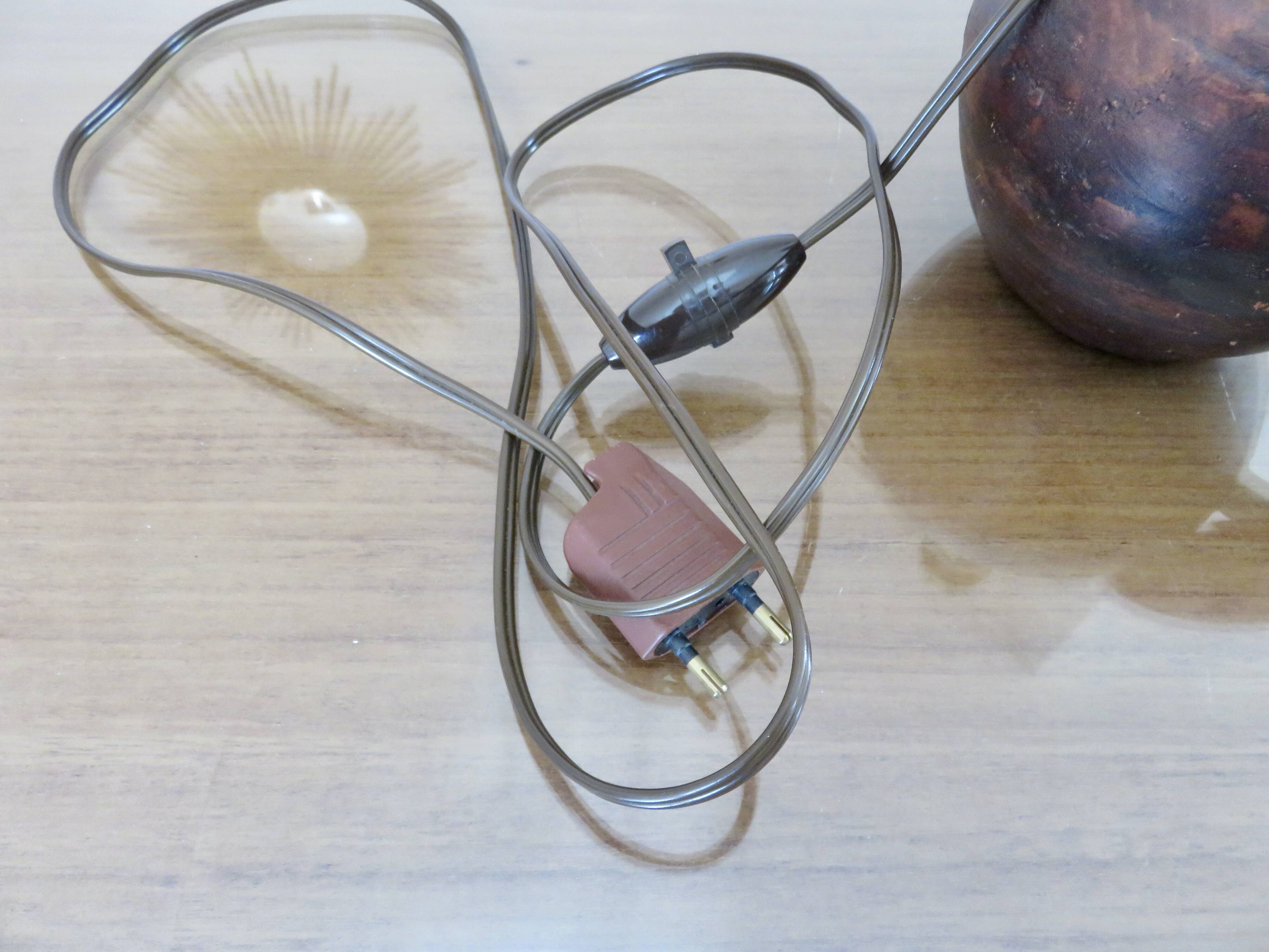 Beautiful signed ceramic lamp dating from the 50s or 60s