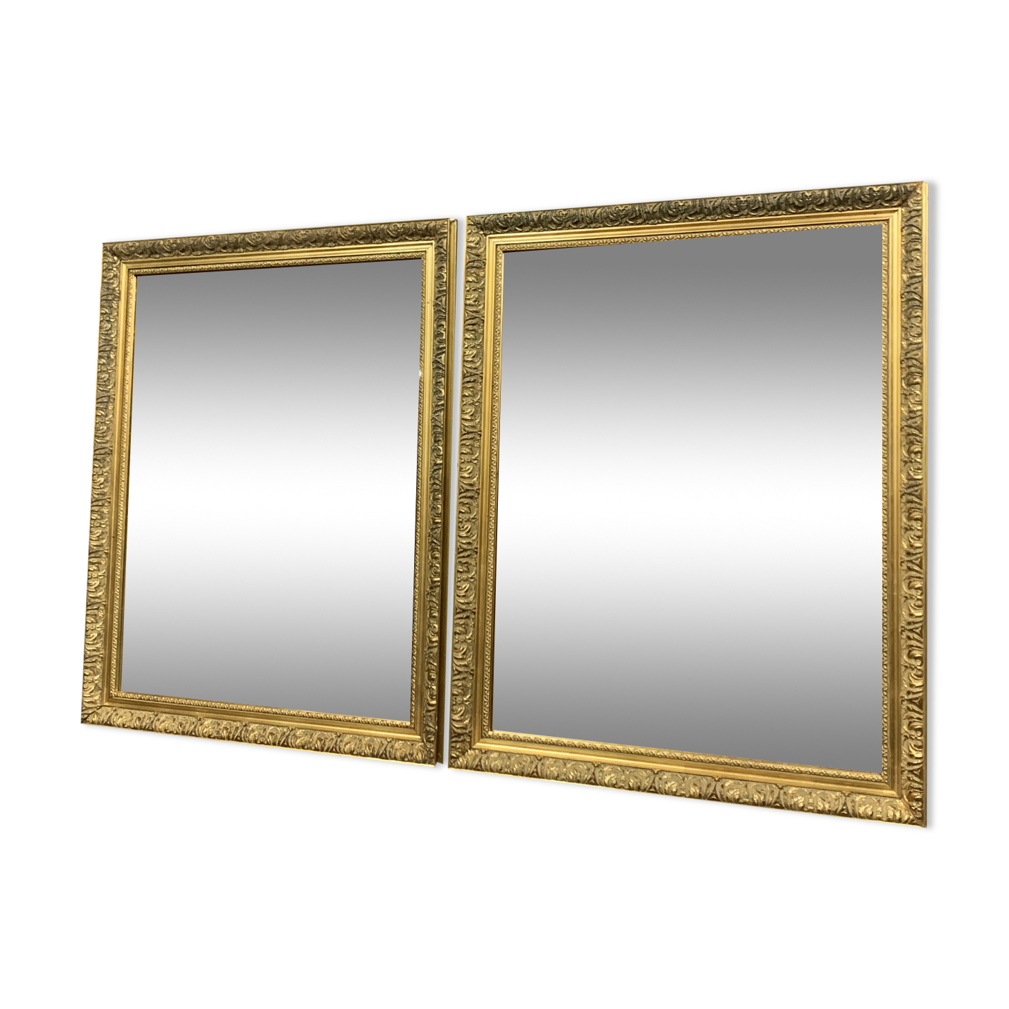 Paire de miroirs époque Napoléon III en bois doré vers 1880