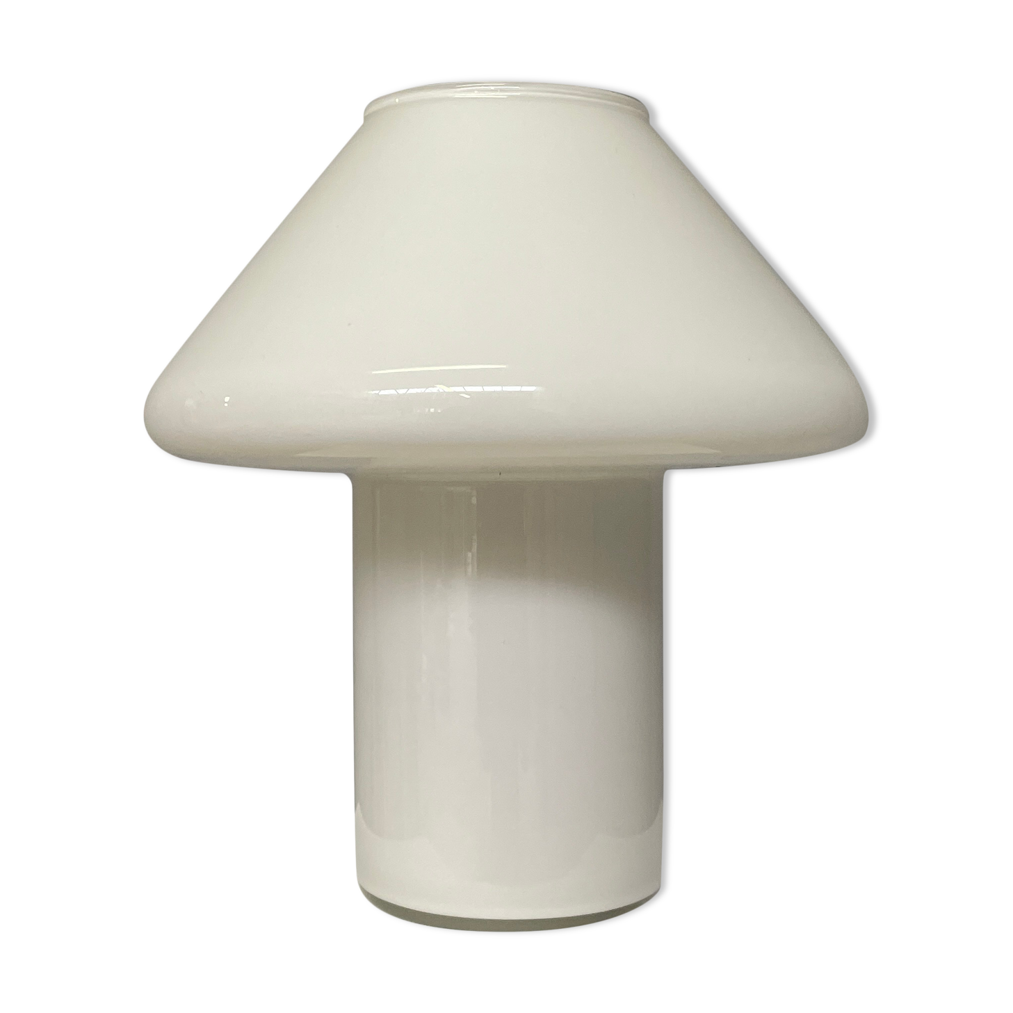 Glass lamp, Hala Zeist