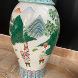 Paire de vases chinois en porcelaine de fin 19è siècle