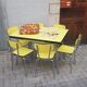 Table et 6 chaise en formica