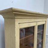 Small 1900 display cabinet with bubbled glass