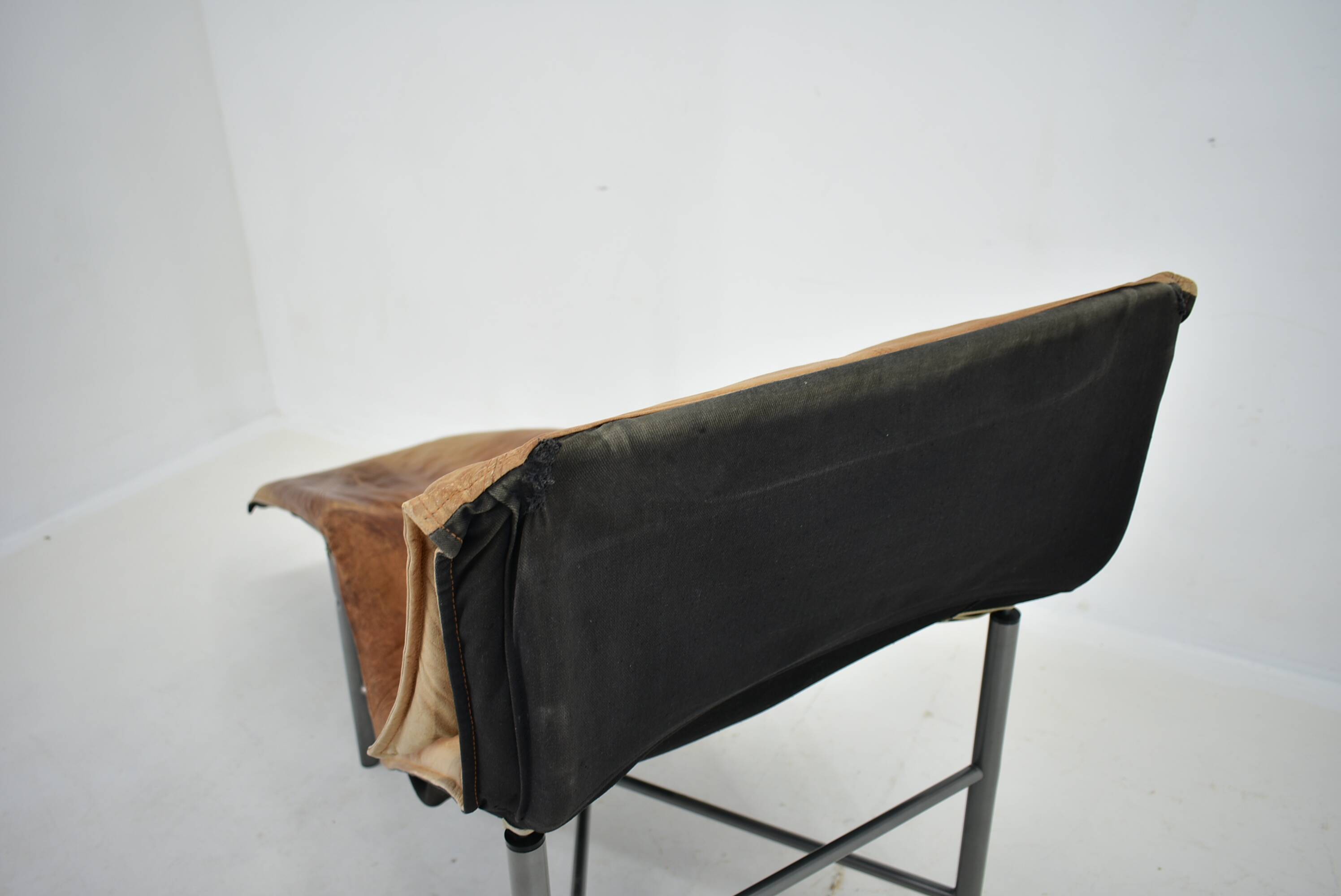 Vintage Cognac Leather Chaise Longue by Tord Bjorklund Sweden, 1970