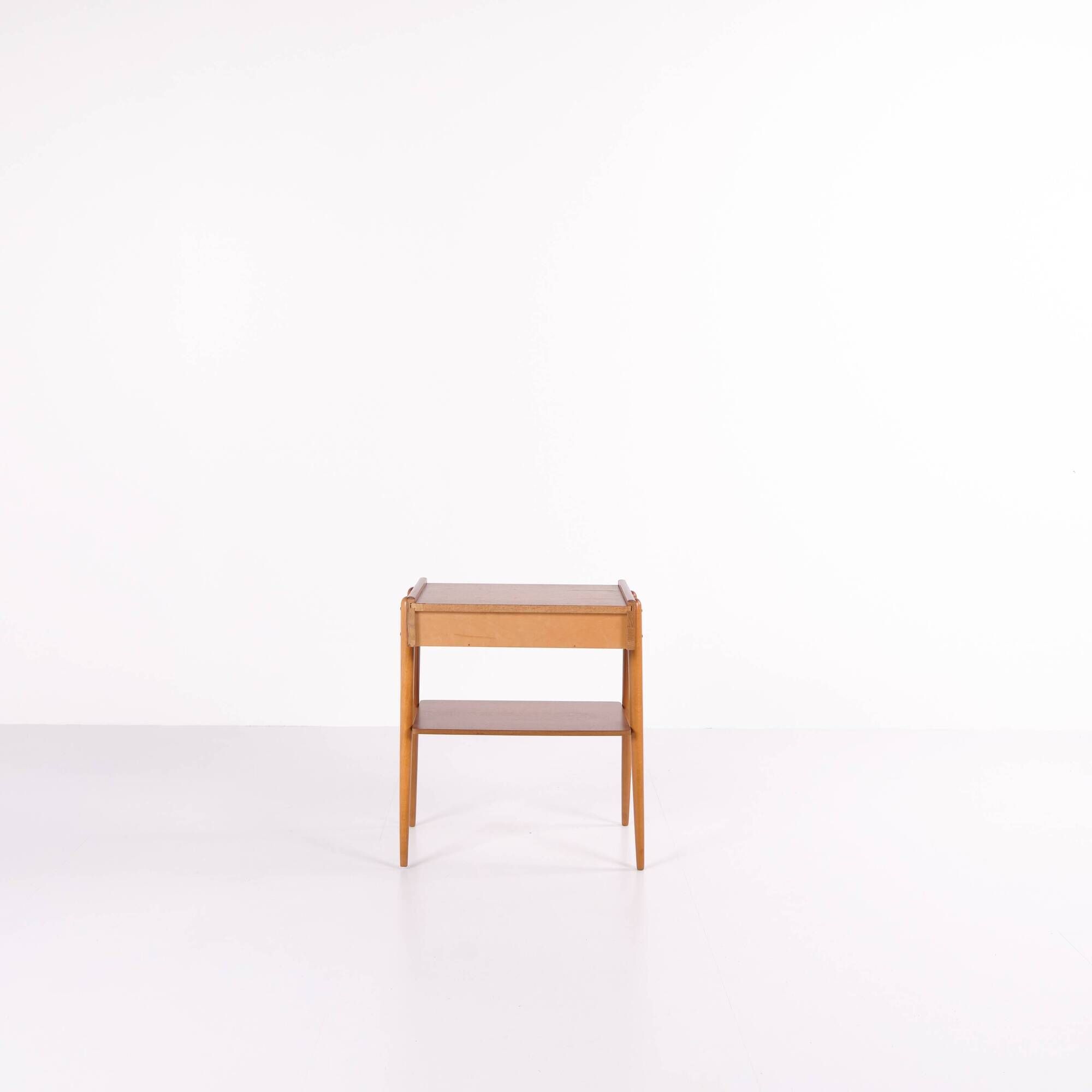 Side/bedside table - Teak - AB Carlström & Co furniture factory - Sweden - 1950s