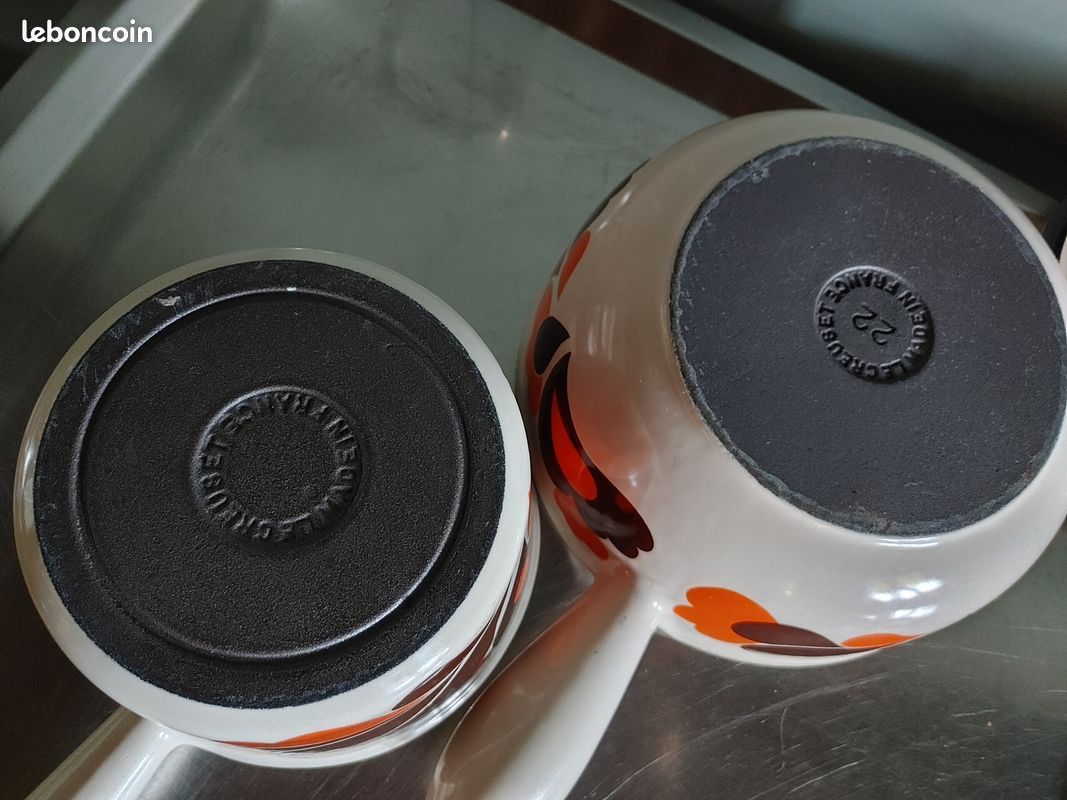 Complete fondue set from the 70's in cast iron - le creuset