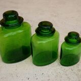 Series of 3 vintage glass jars
