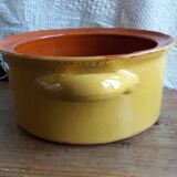 Cocotte soupière en terre cuite émaillée jaune moutarde