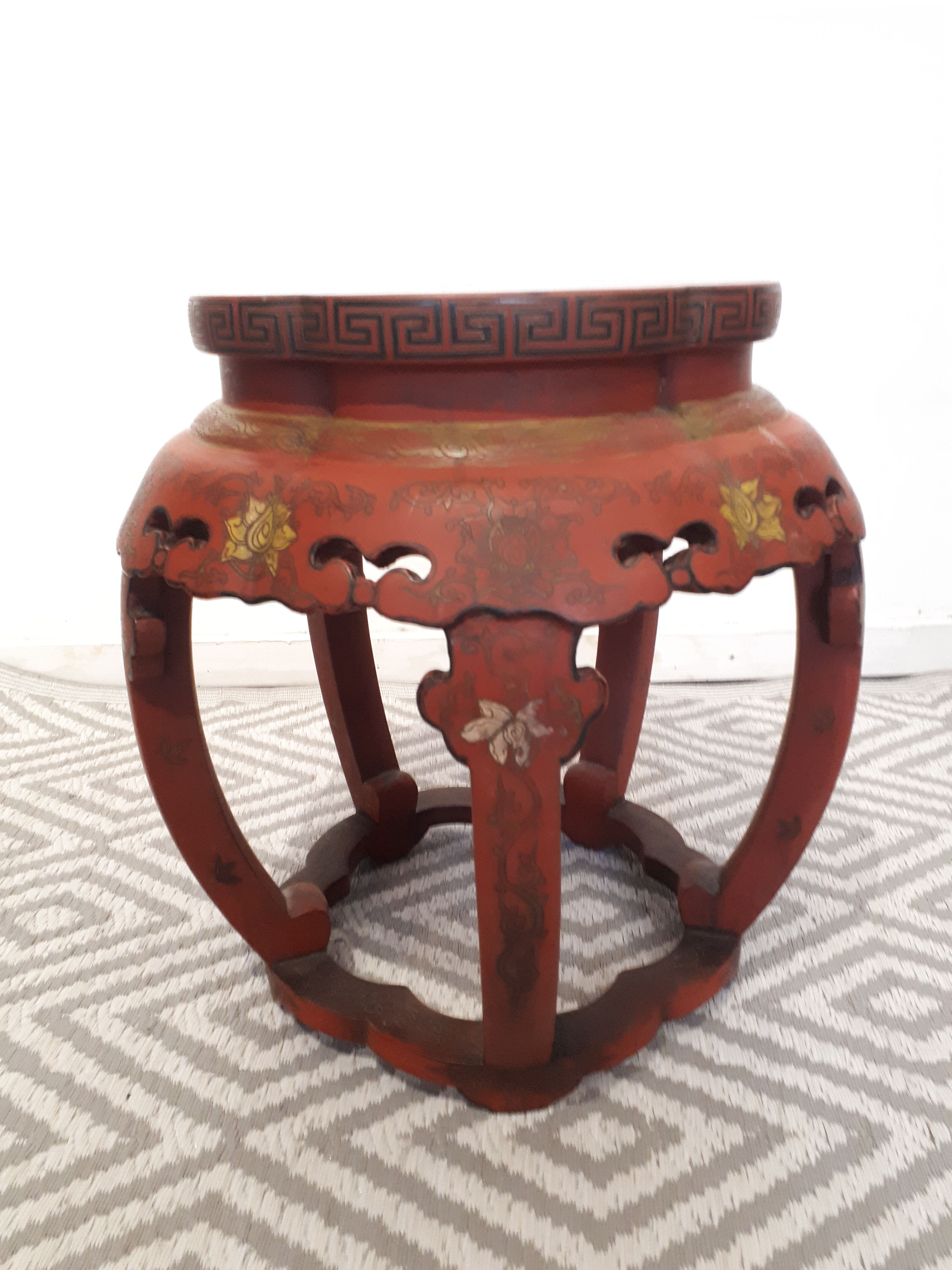 Stool Chinese pedestal table old red lacquer