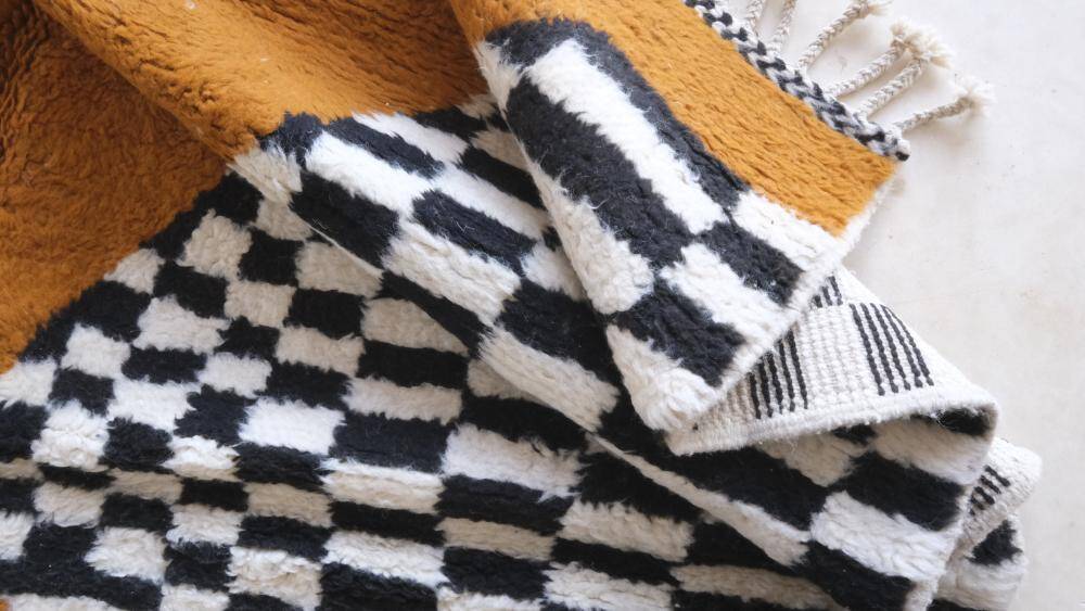 Contemporary Moroccan Rug - 268 x 212 cm